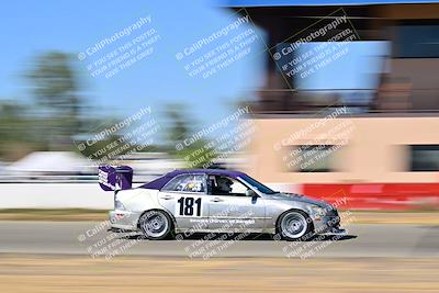 media/Sep-29-2024-24 Hours of Lemons (Sun) [[6a7c256ce3]]/StartFinish (245p-330p)/